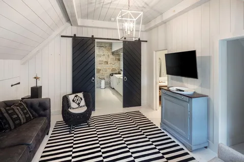 $5,550,000 | 455 Peachtree Battle Avenue Northwest, Atlanta, GA 30305