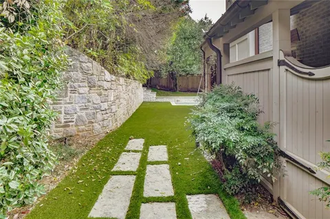 $5,550,000 | 455 Peachtree Battle Avenue Northwest, Atlanta, GA 30305