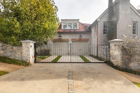 $5,550,000 | 455 Peachtree Battle Avenue Northwest, Atlanta, GA 30305