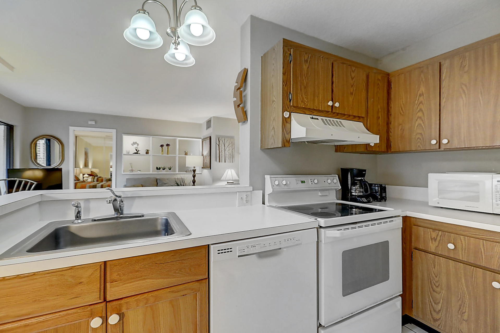 1605 South Us Highway, Unit 5D Jupiter, FL 33477 - Photo 13 of 24 Kitchen