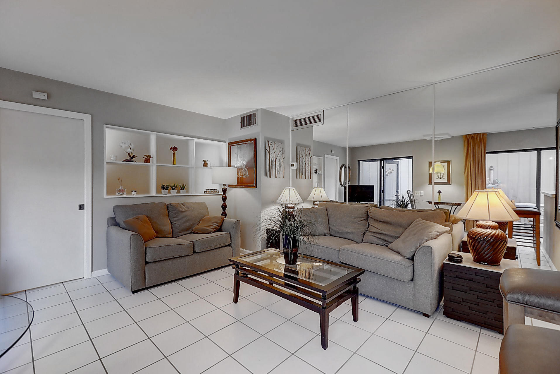 1605 South Us Highway, Unit 5D Jupiter, FL 33477 - Photo 15 of 24 Living area