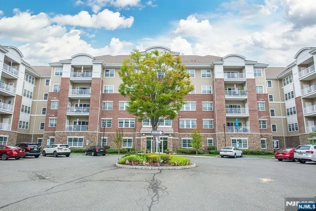 $429,000 | 1116 Warren's Way, Wanaque, NJ 07465