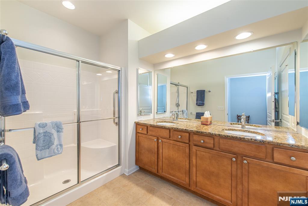 1116 Warren's Way Wanaque, NJ 07465 - Photo 22 of 29