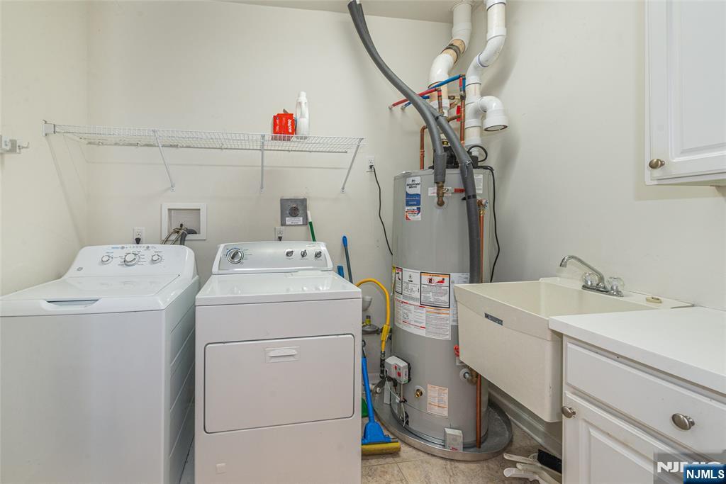 1116 Warren's Way Wanaque, NJ 07465 - Photo 6 of 29