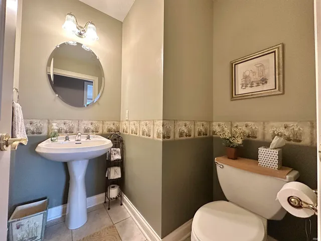 $349,900 | 3975 Shoreline Boulevard, New Haven, IN 46774