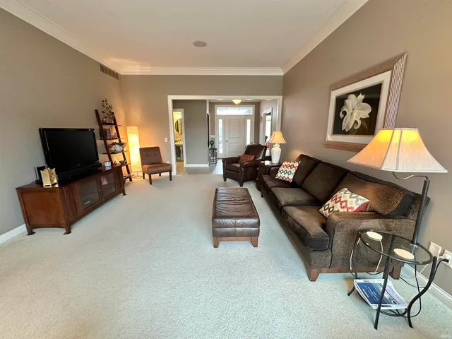 $349,900 | 3975 Shoreline Boulevard, New Haven, IN 46774