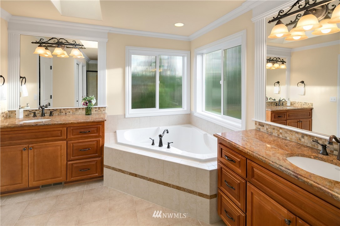 3618 214th Place Southeast Bothell, WA 98021 - Photo 22 of 40