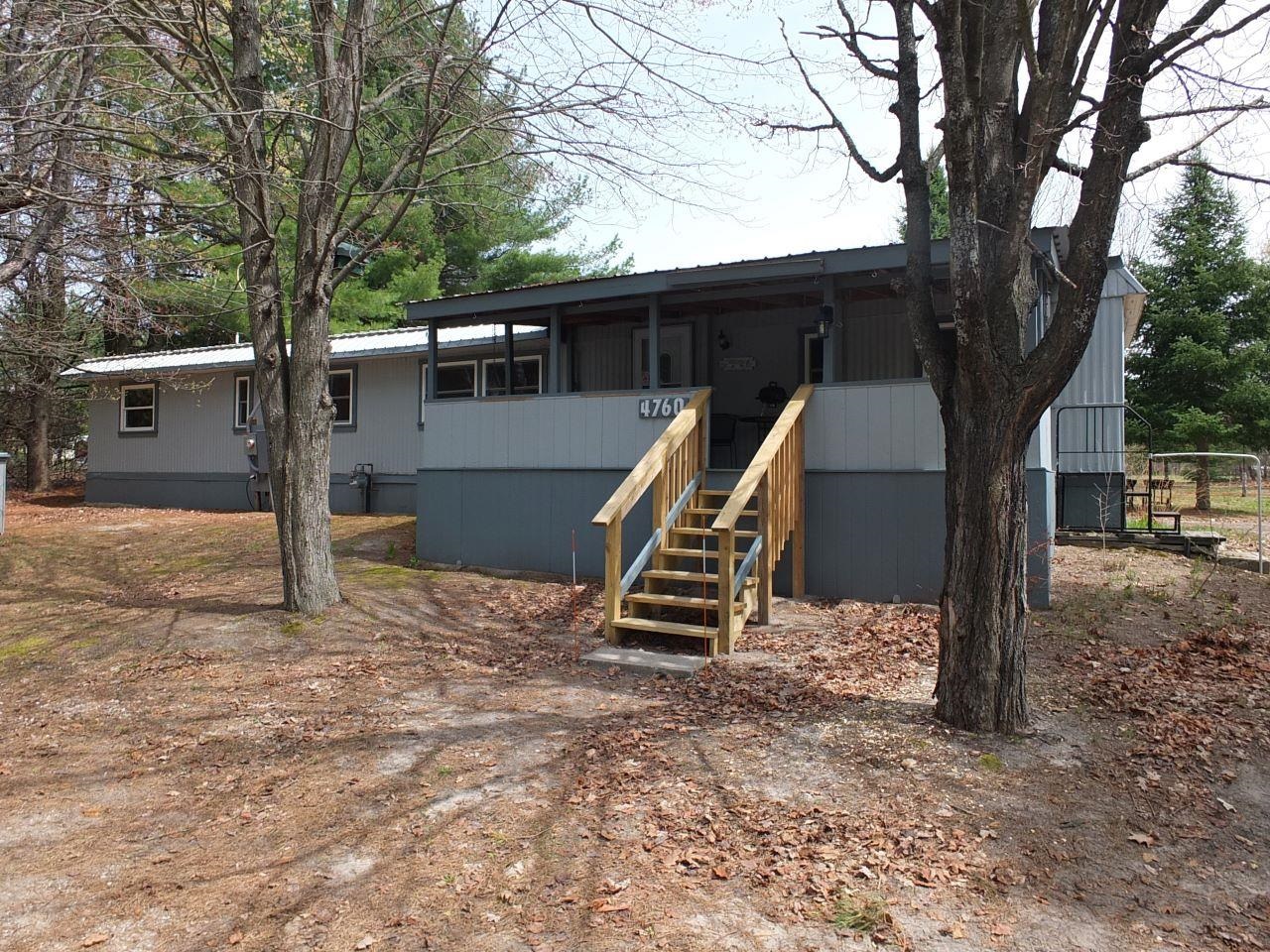 4760 Rushton Road Central Lake, MI 49622 - Photo 6 of 33 Gallery Image 6