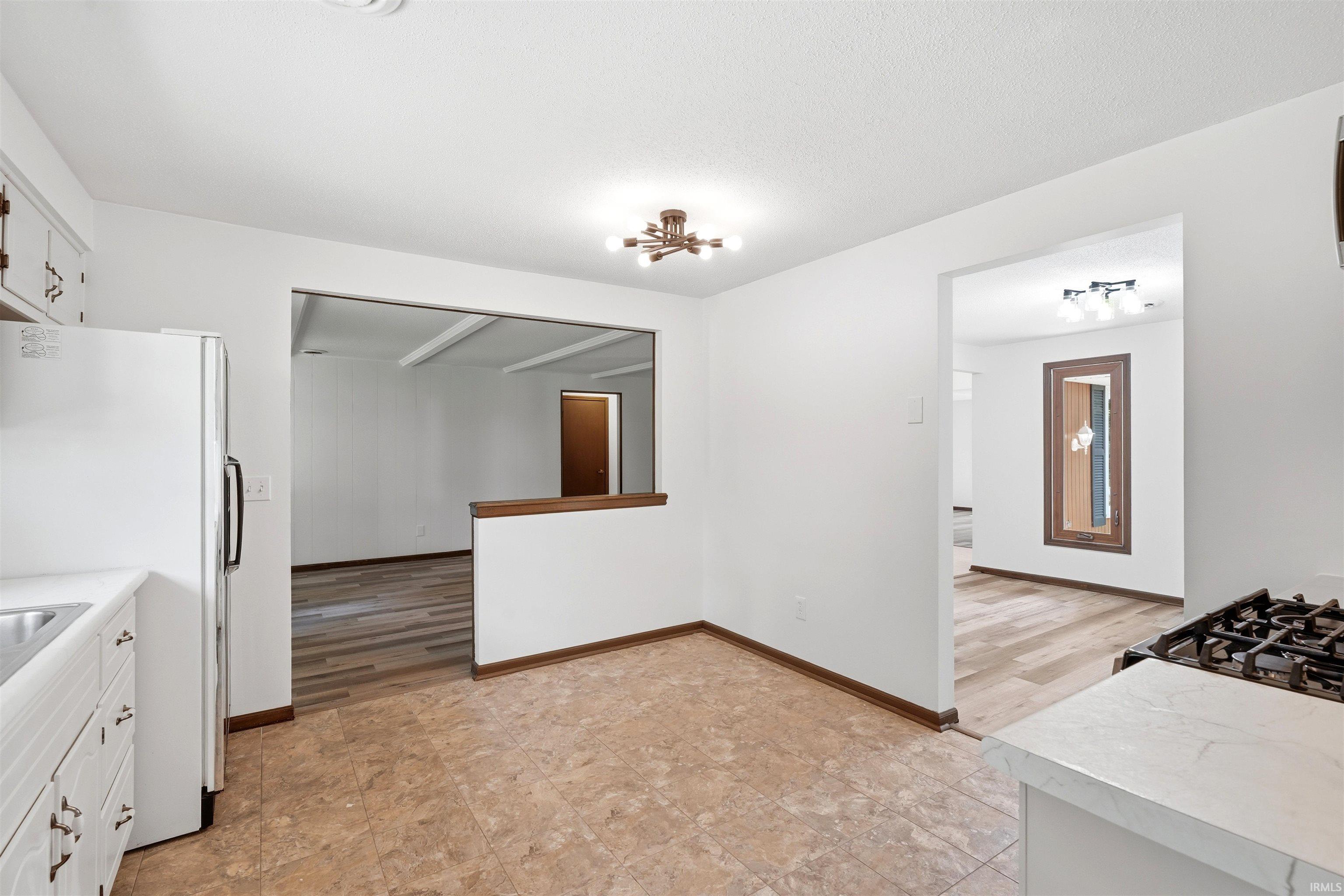 7019 Hazelett Road Fort Wayne, IN 46835 - Photo 13 of 36