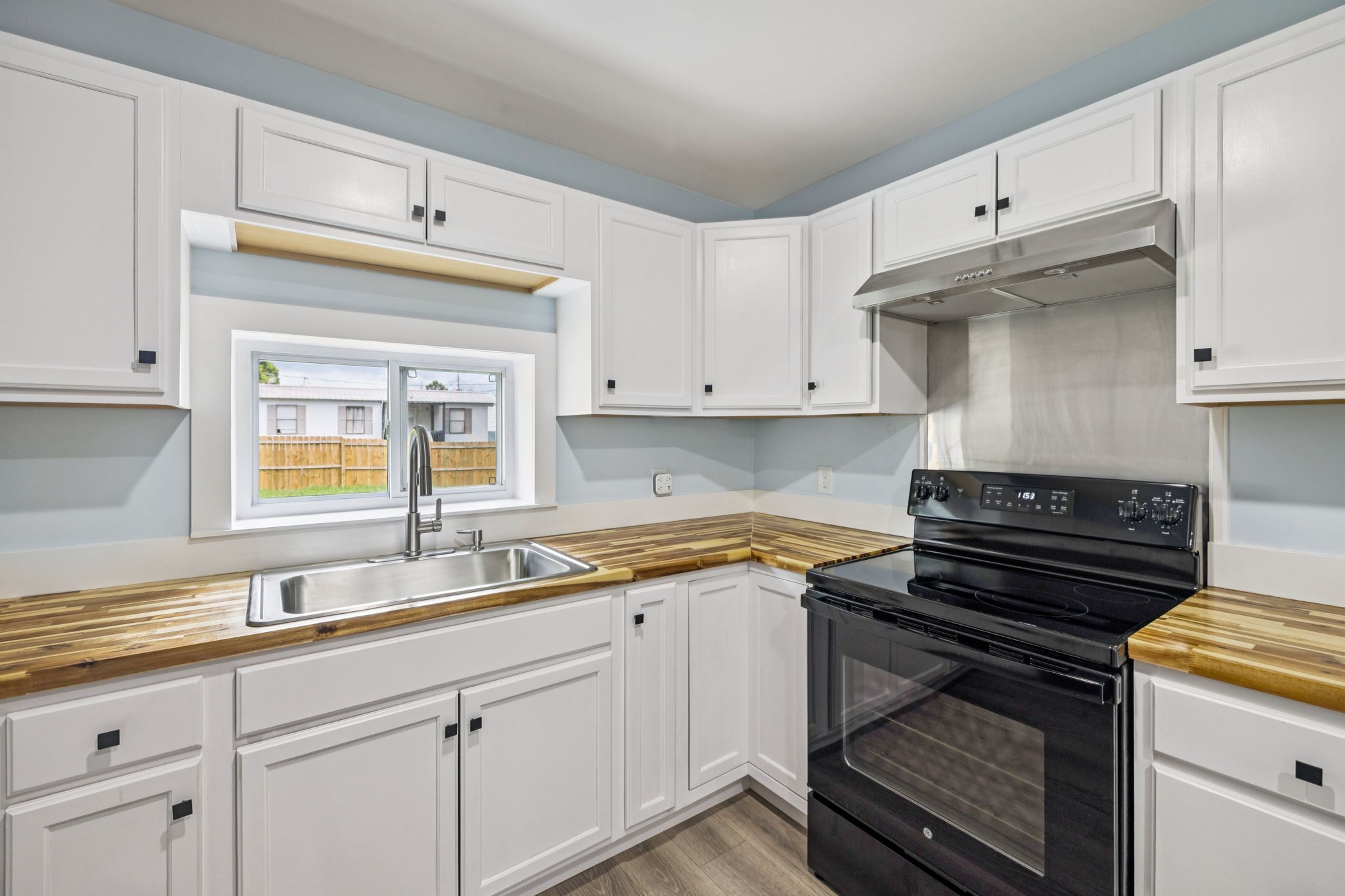 1814 Vales Mill Road Pulaski, TN 38478 - Photo 13 of 39