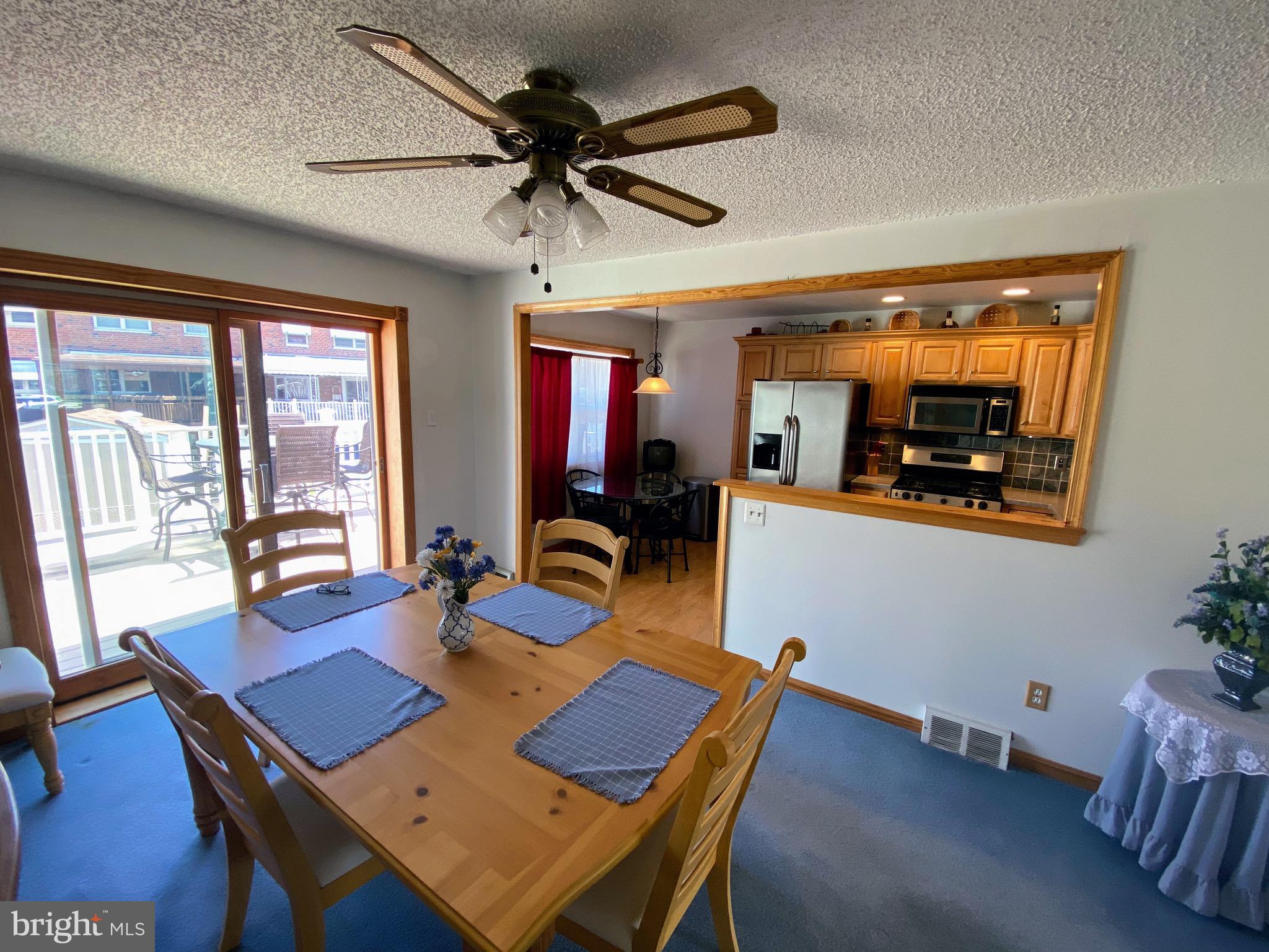 3137 Belgreen Road Philadelphia, PA 19154 - Photo 17 of 42 Dining Room