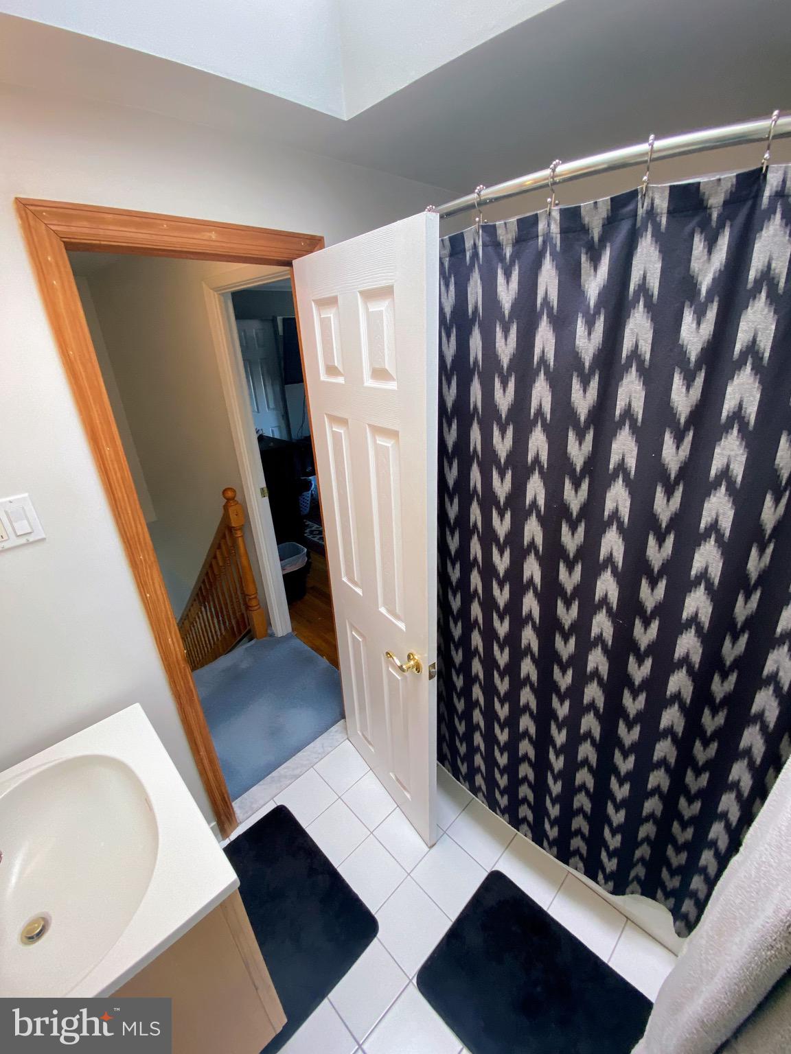 3137 Belgreen Road Philadelphia, PA 19154 - Photo 26 of 42 2nd Floor Full Bathroom