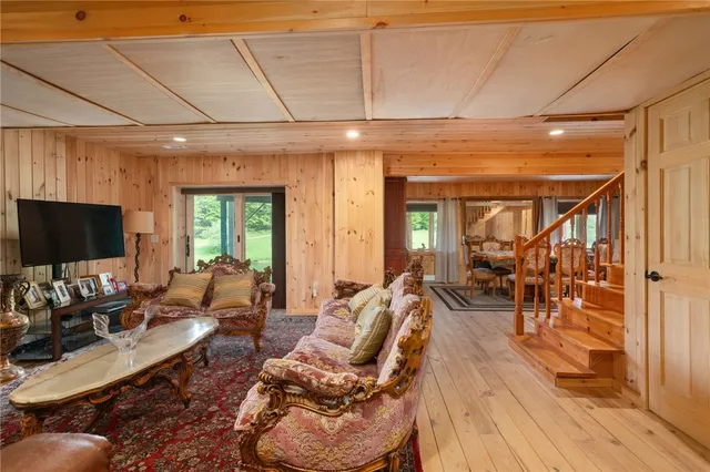 $975,000 | 734 Post Road, Franklin, NY 13775