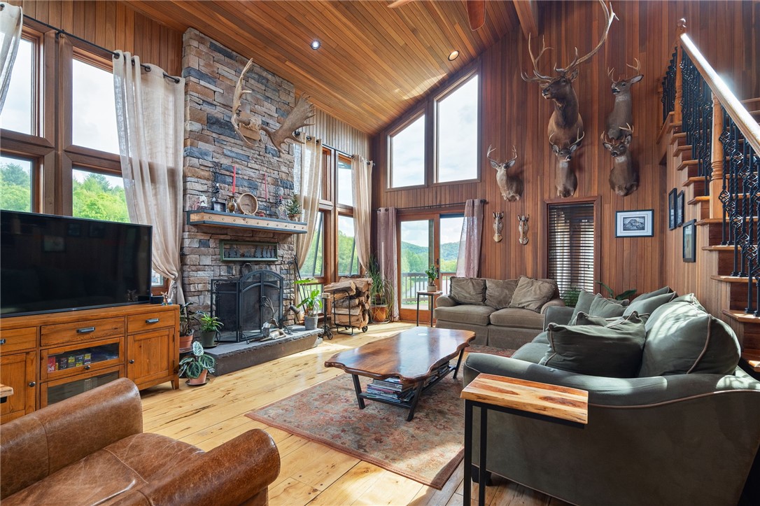 734 Post Road Franklin, NY 13775 - Photo 4 of 45