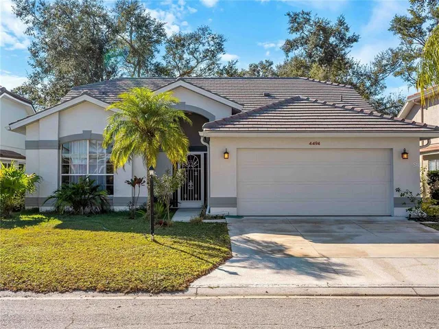 a front view of house with yard