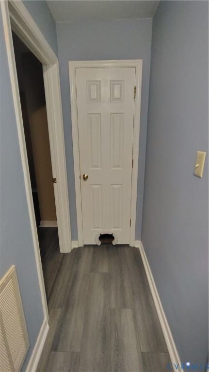 9514 Squirrel Level Road Petersburg, VA 23803 - Photo 17 of 32 Vinyl Flooring!