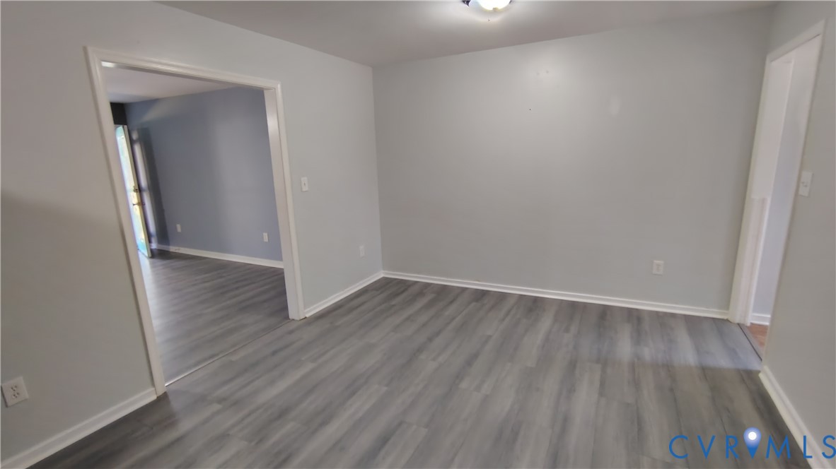 9514 Squirrel Level Road Petersburg, VA 23803 - Photo 8 of 32 Eat-In Area with Vinyl Flooring!