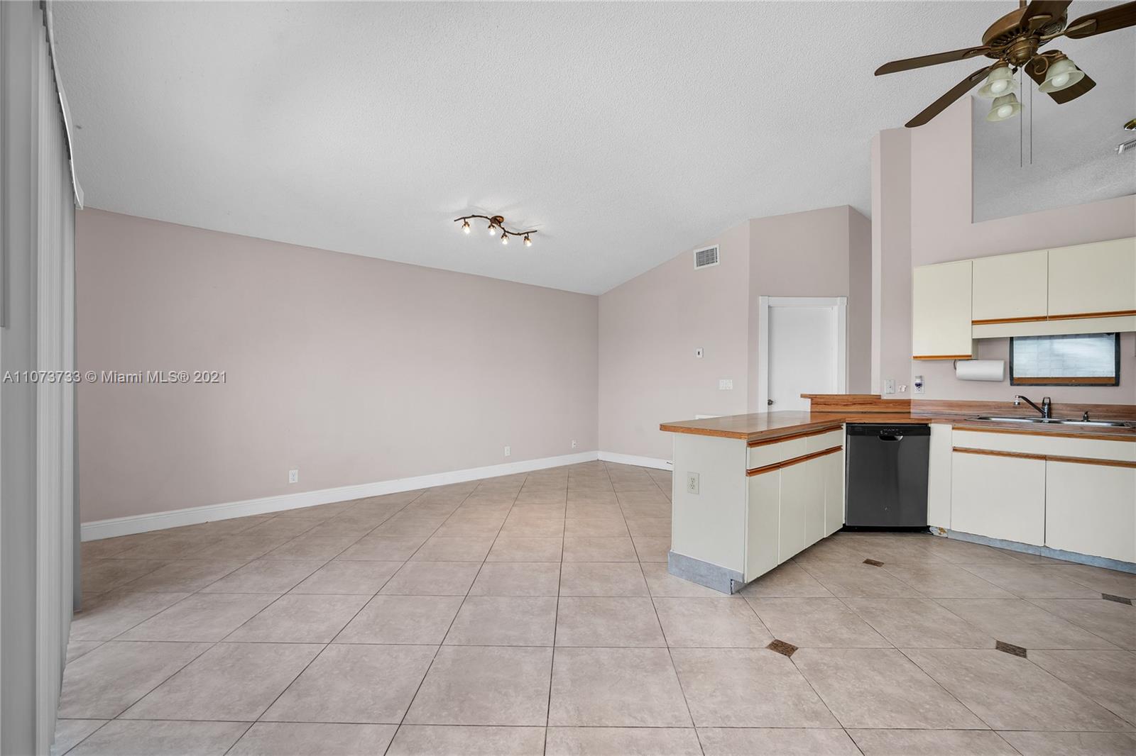 22510 Grouper Court Boca Raton, FL 33428 - Photo 23 of 36