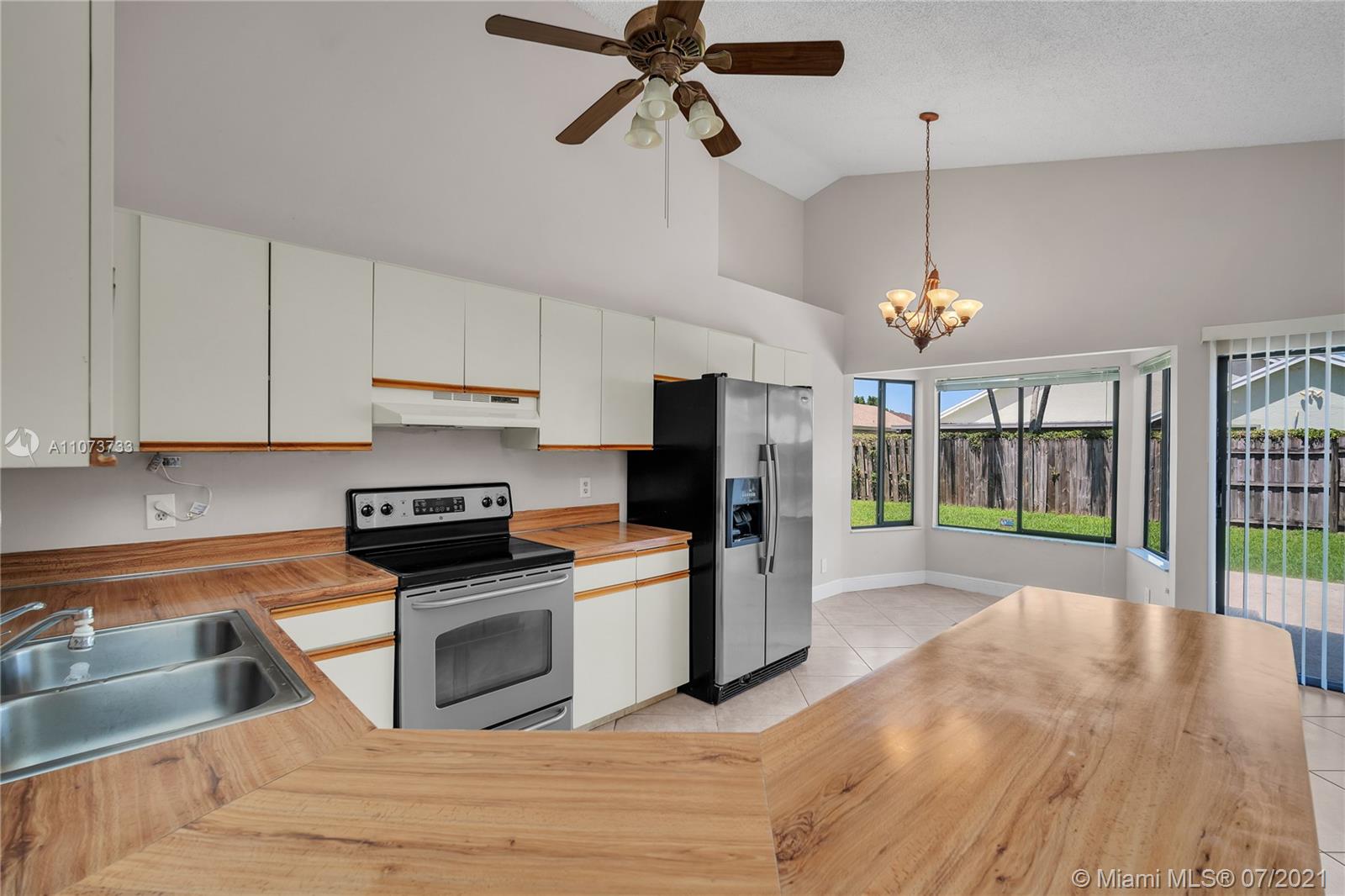22510 Grouper Court Boca Raton, FL 33428 - Photo 25 of 36