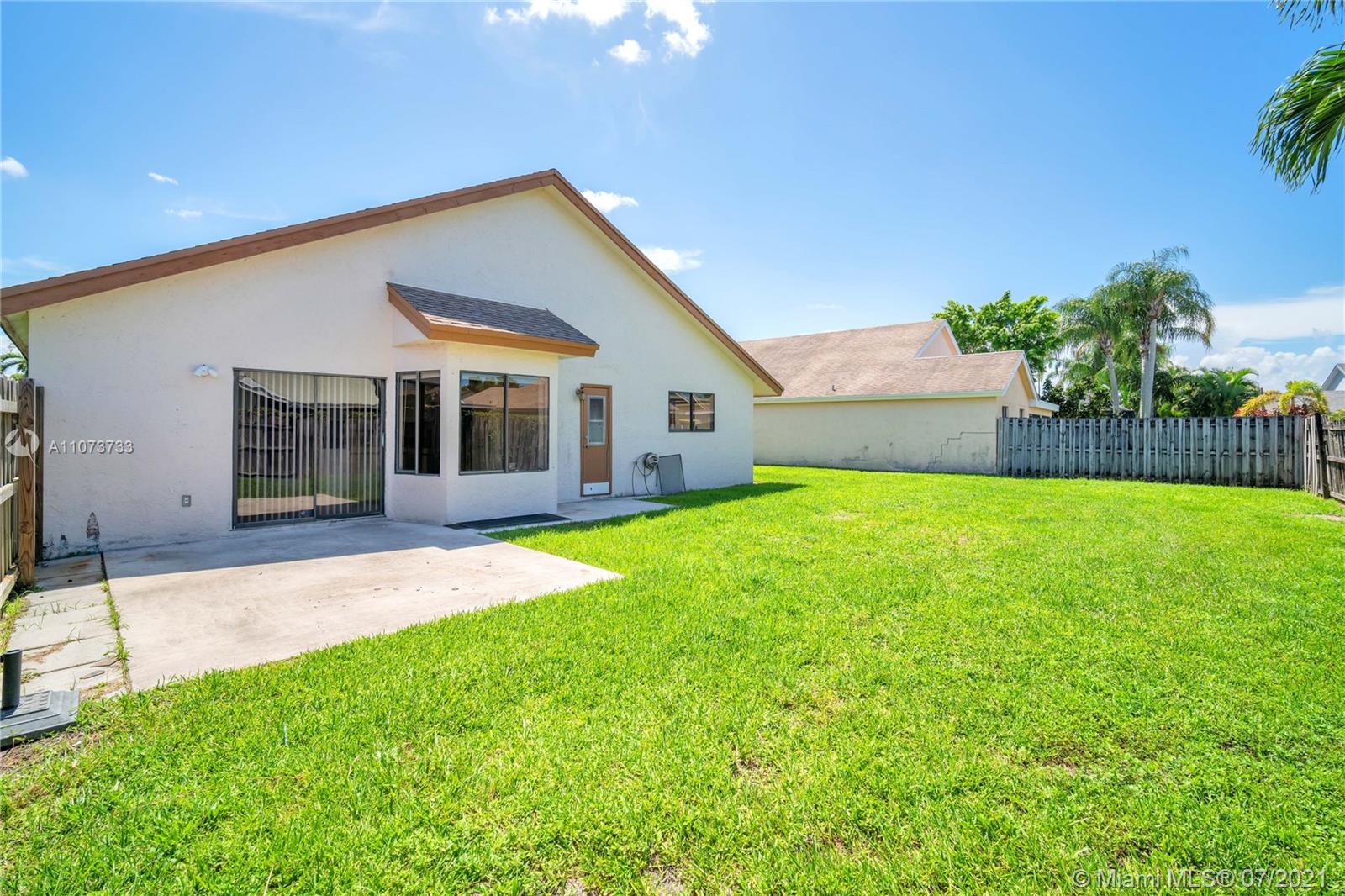 22510 Grouper Court Boca Raton, FL 33428 - Photo 33 of 36