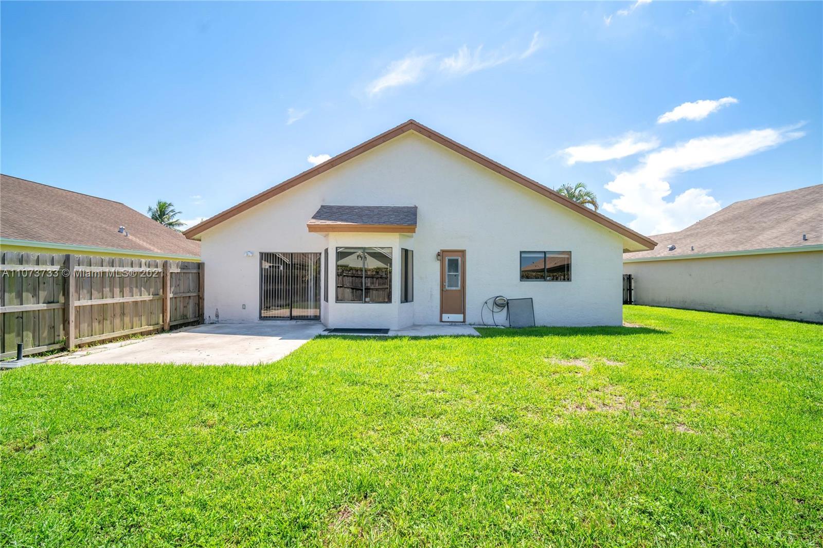 22510 Grouper Court Boca Raton, FL 33428 - Photo 34 of 36