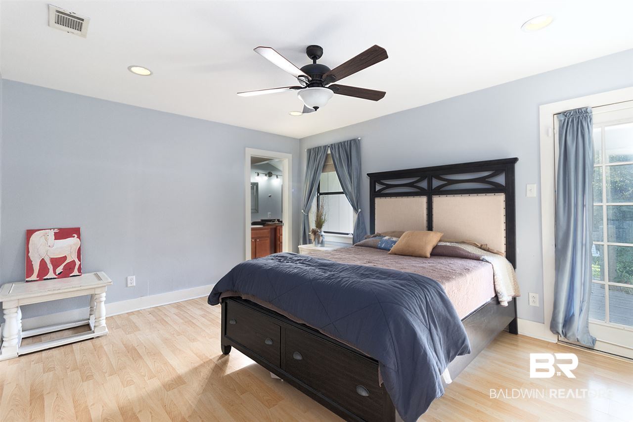 135 Michael Loop Daphne, AL 36526 - Photo 11 of 23