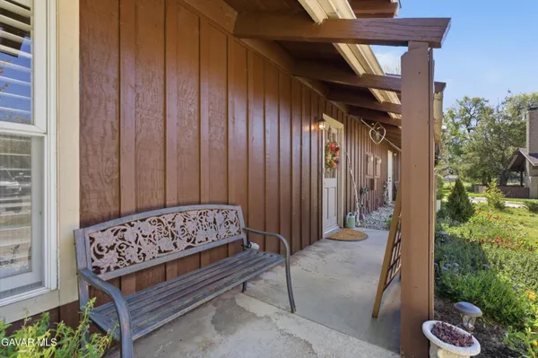 $275,000 | 5 Meadow Lakes Drive, Tehachapi, CA 93561