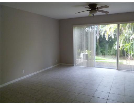 1033 Woodfield Road Greenacres, FL 33415 - Photo 4 of 8 Additional Photo