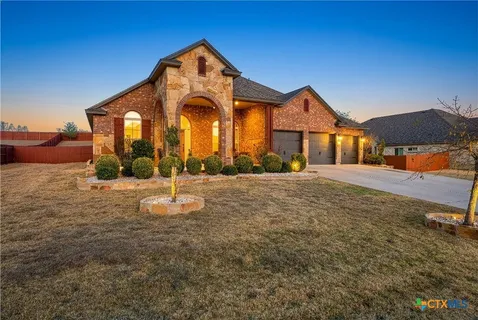 $450,000 | 3607 Mesquite Branch Drive, Harker Heights, TX 76548