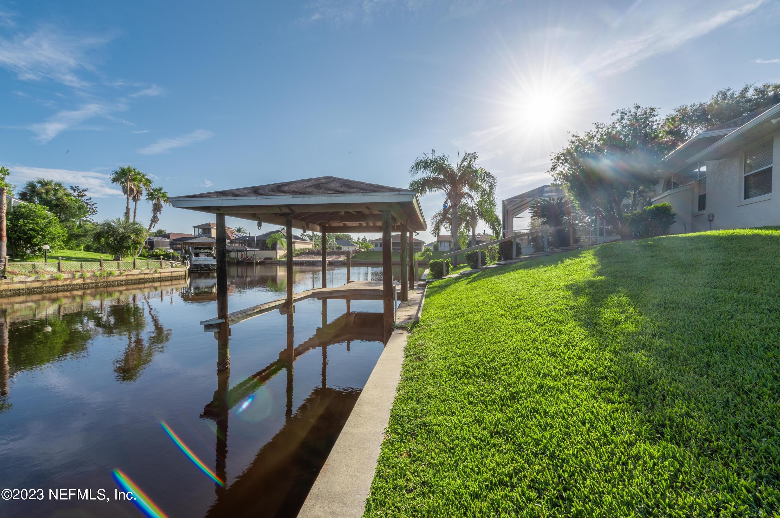 13 Clear Court Palm Coast, FL 32137 - Photo 5 of 60 2023_08_18 13 Clear Ct-142-backyard