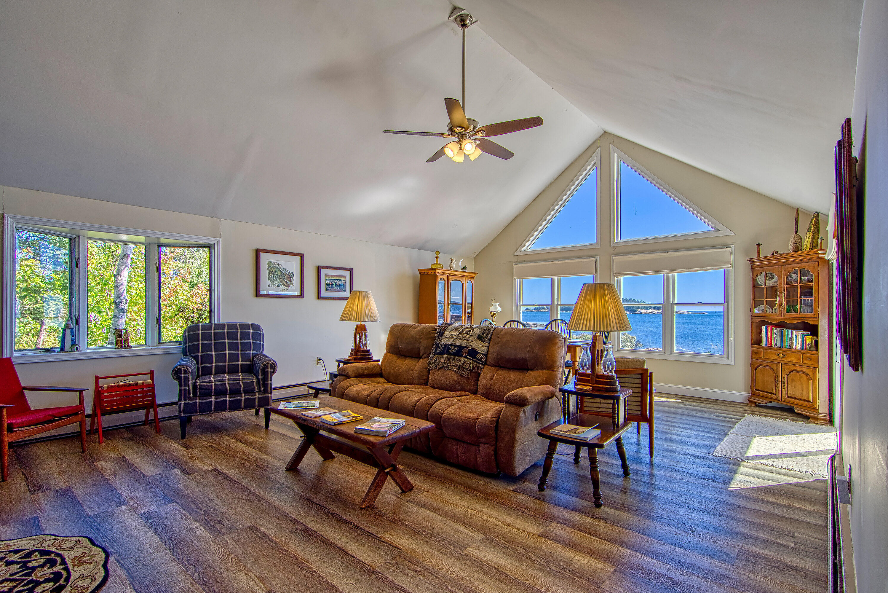 96 Cranberry Point Road Gouldsboro, ME 04624 - Photo 12 of 36 96 Cranberry great room 1