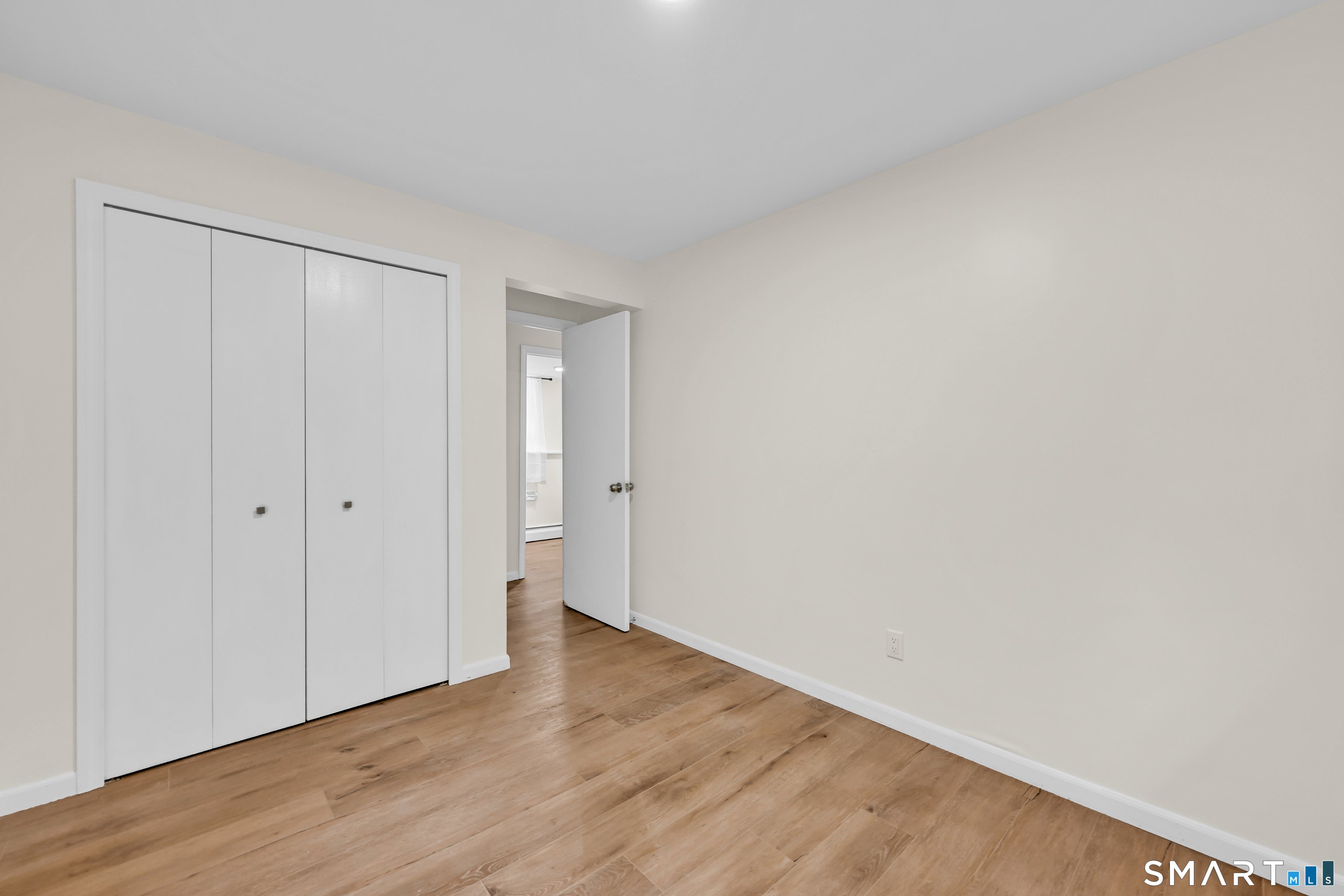 31 Hollow Brook Road Windsor, CT 06095 - Photo 24 of 40