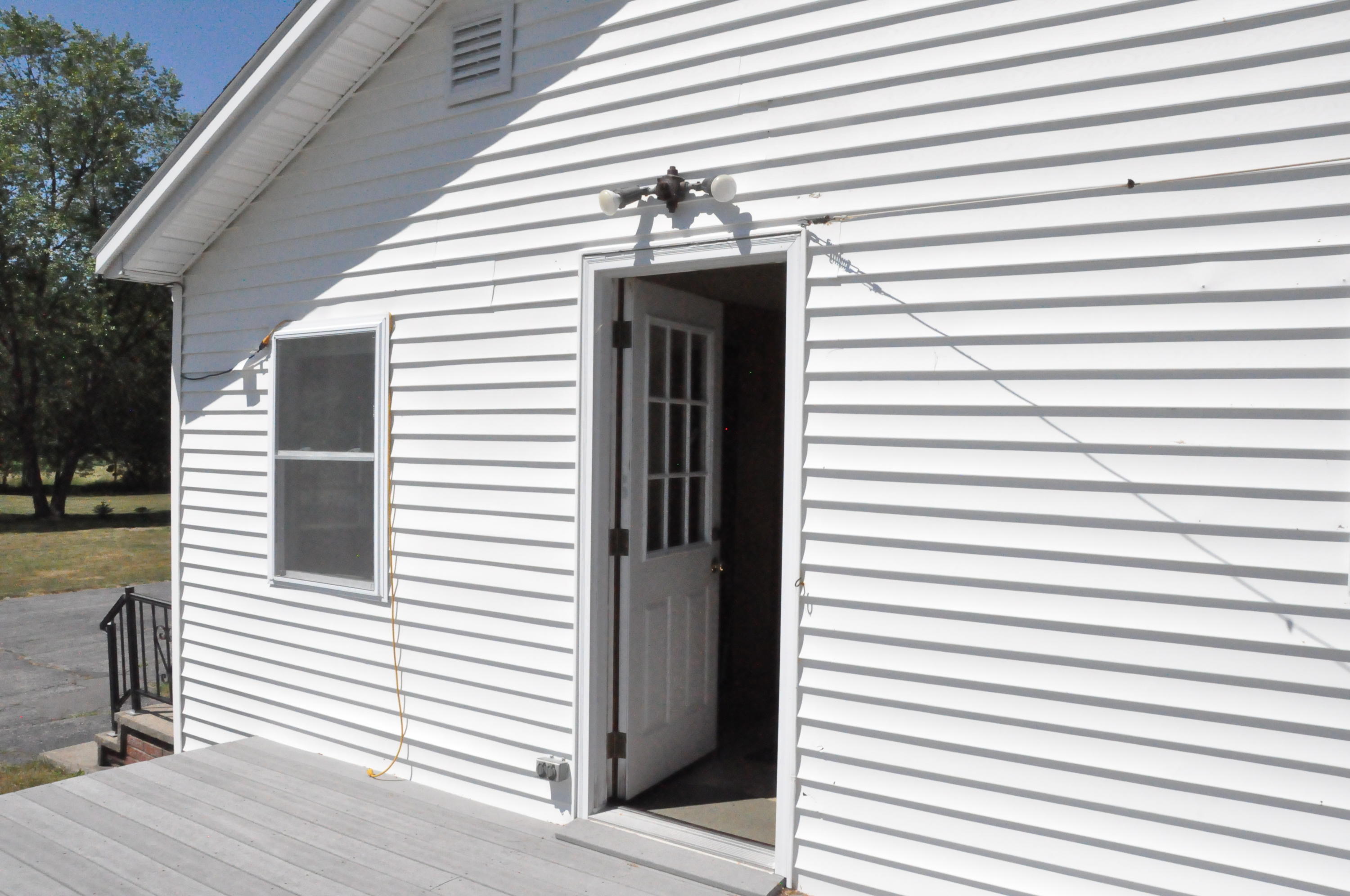 2129 Bennoch Road Old Town, ME 04468 - Photo 13 of 80 Schiller 2129 B (108)