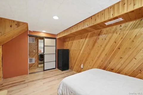 $900,000 | 29 Montrose Road, Yonkers, NY 10710