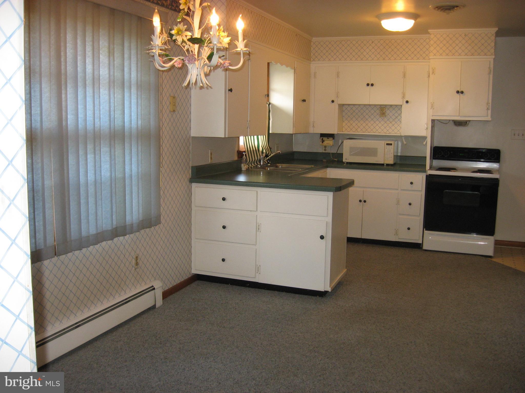 925 Burnt House Road Carlisle, PA 17015 - Photo 3 of 13 Gallery Image 3