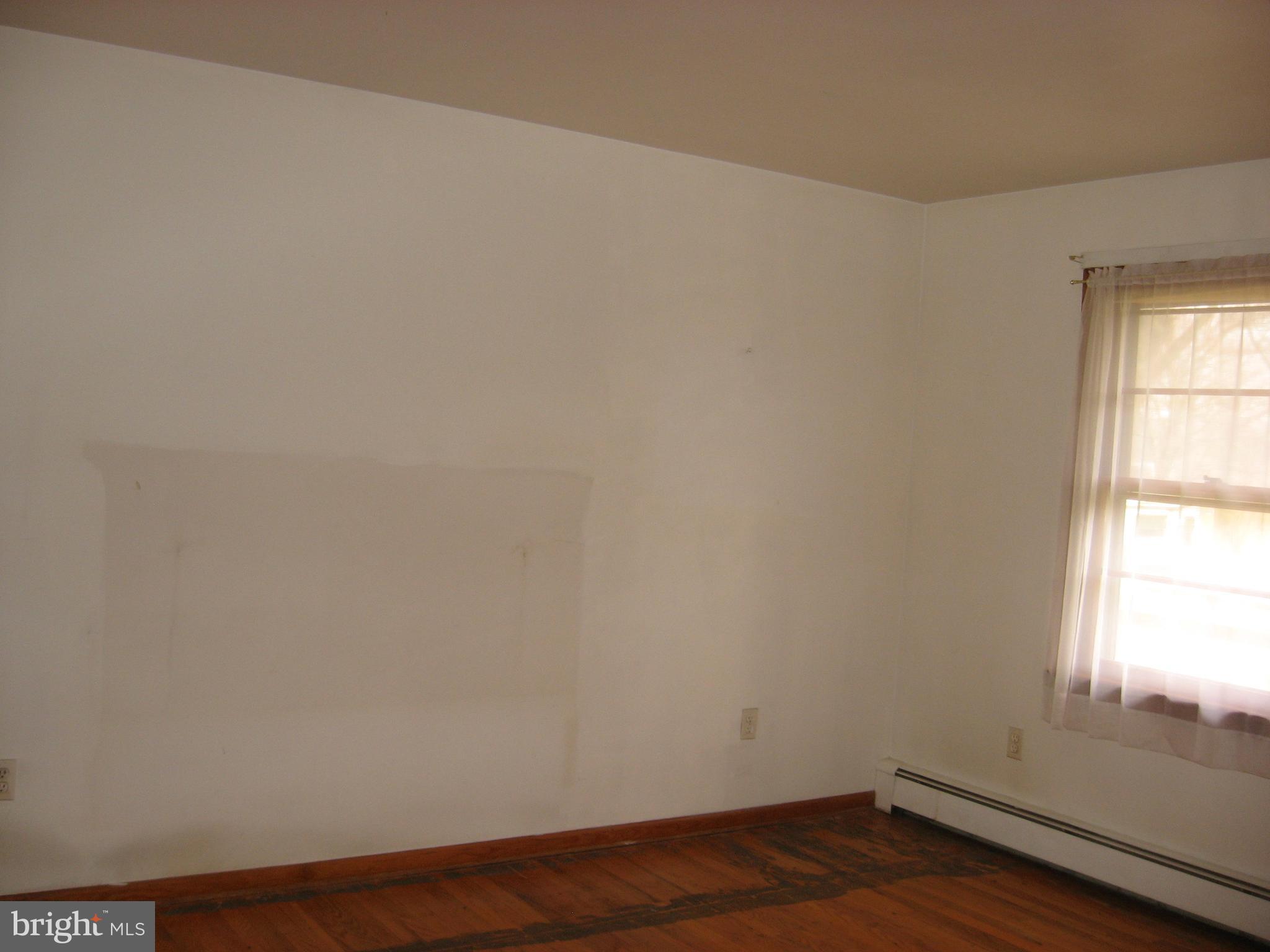 925 Burnt House Road Carlisle, PA 17015 - Photo 5 of 13 Gallery Image 5