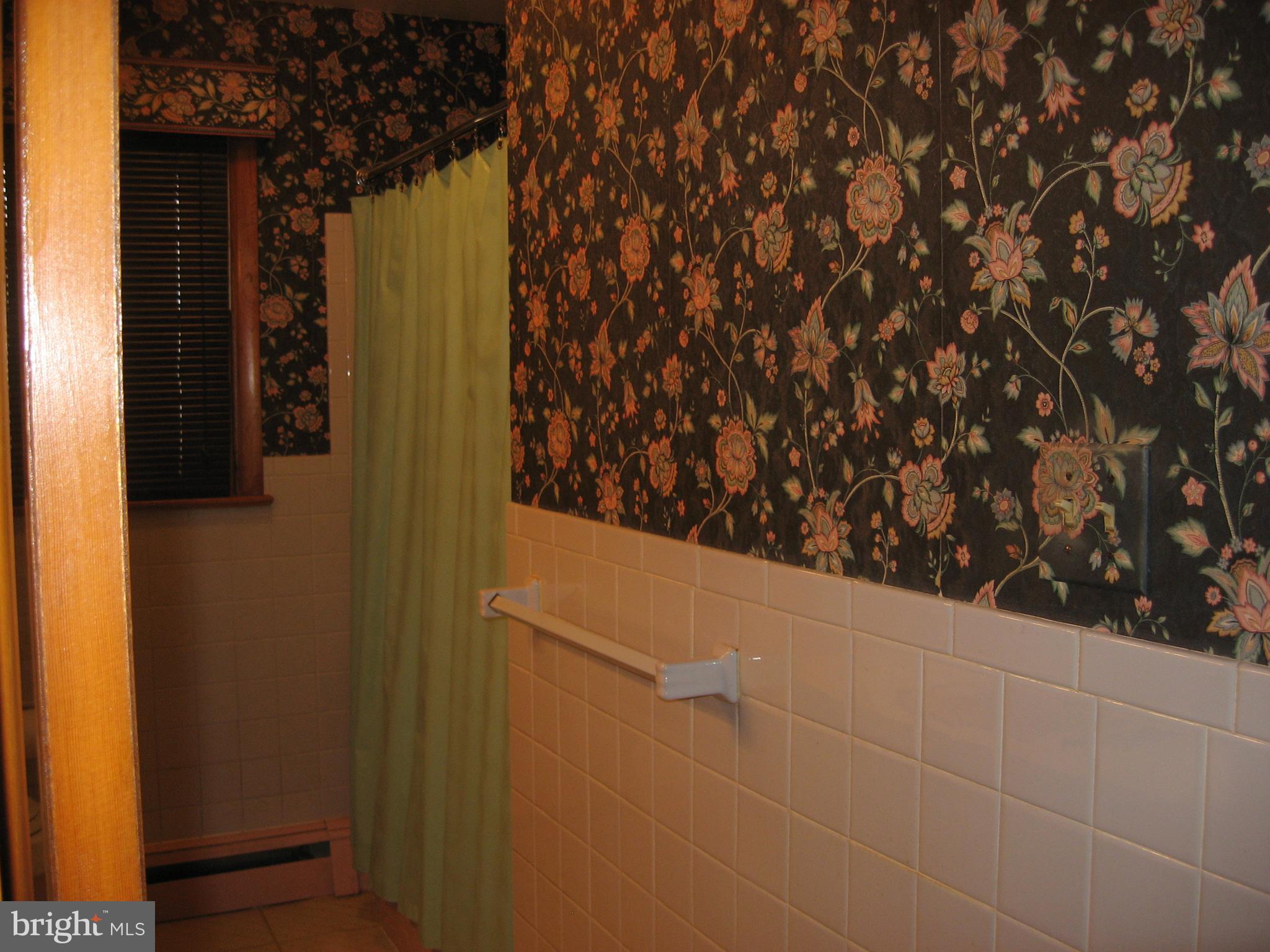 925 Burnt House Road Carlisle, PA 17015 - Photo 7 of 13 Gallery Image 7