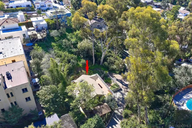 $995,000 | 3731 Brant Street, San Diego, CA 92103