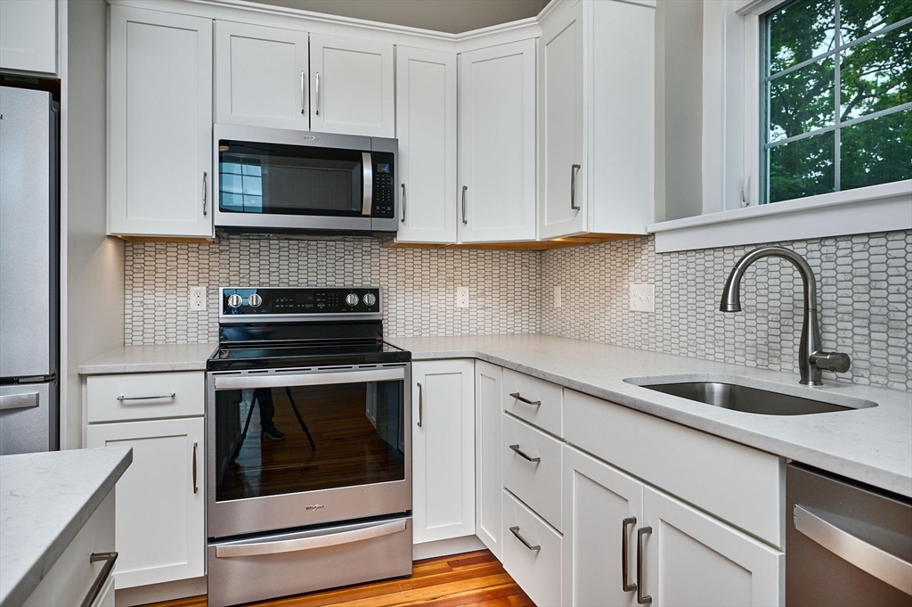 58 Main Street, Unit 4 Hatfield, MA 01038 - Photo 6 of 26