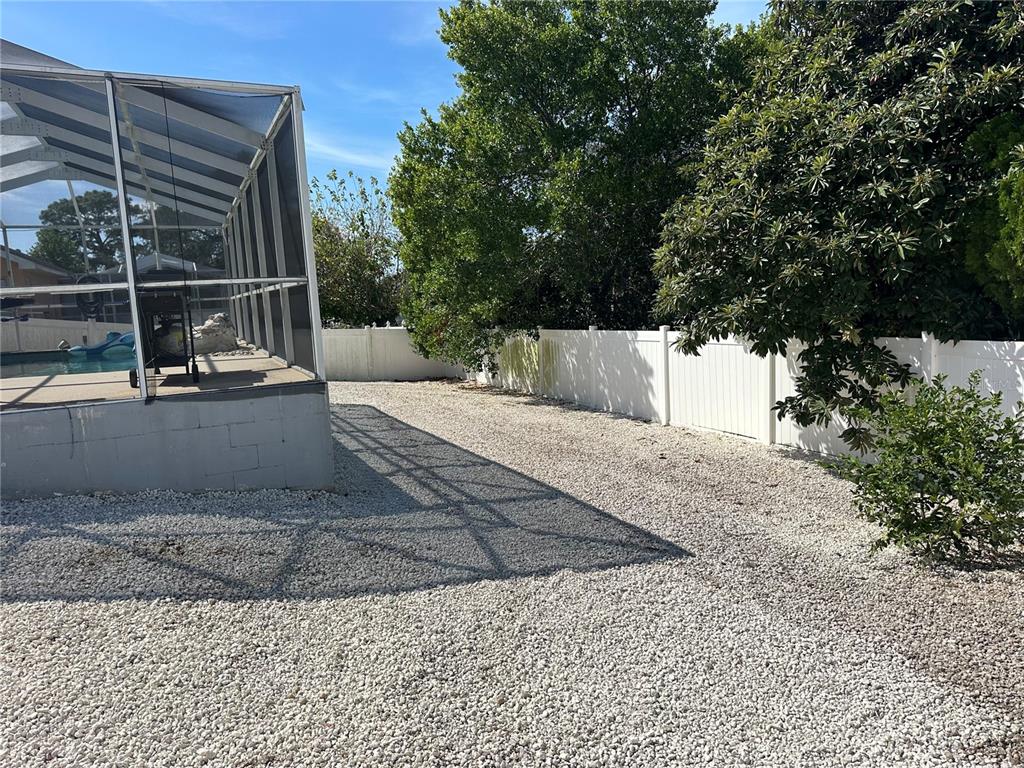 6125 Mariner Boulevard Spring Hill, FL 34608 - Photo 22 of 24 a view of outdoor space and yard