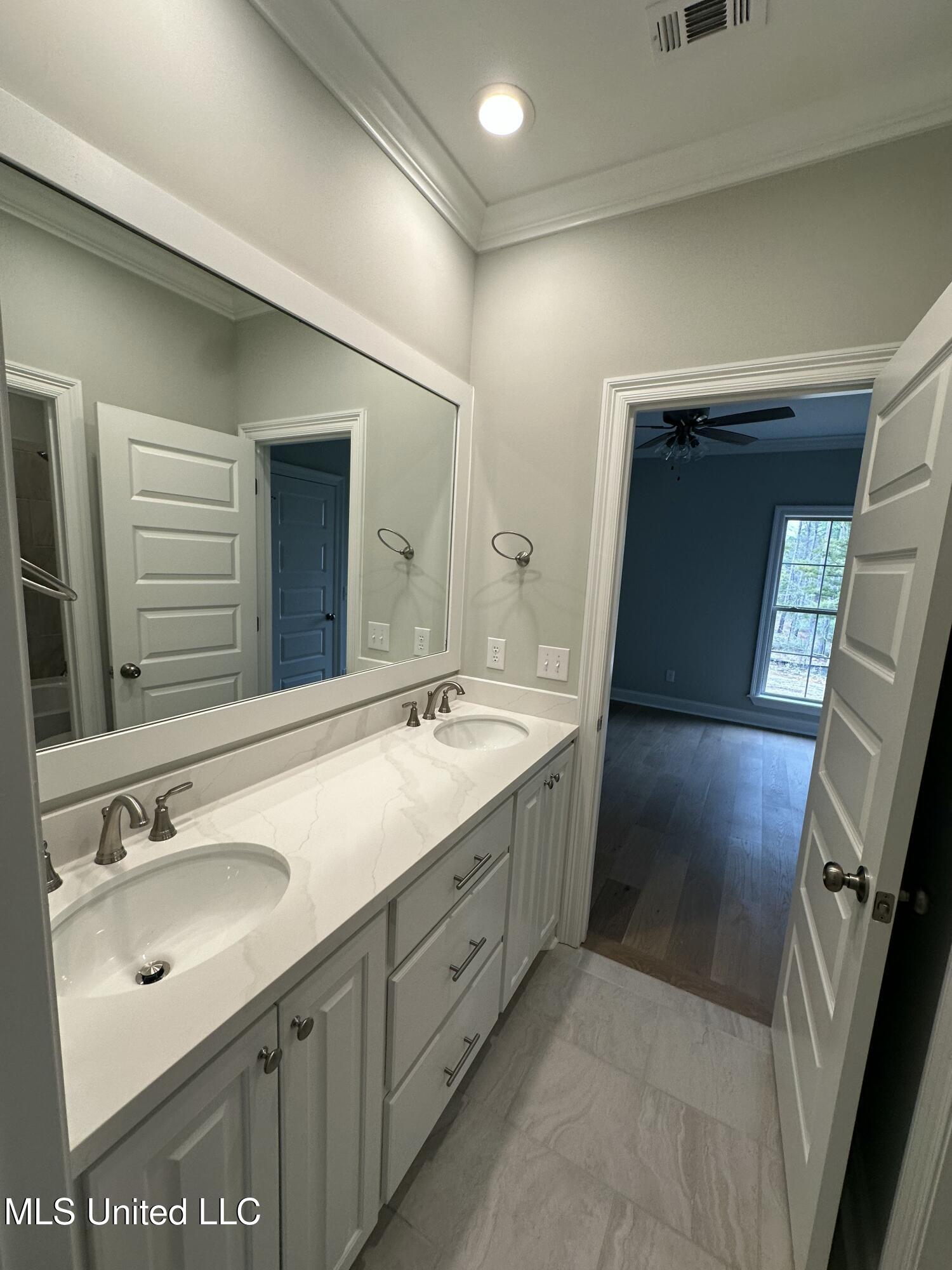 377 Wellstone Place Madison, MS 39110 - Photo 32 of 36 IMG_4740