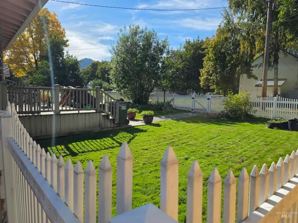 $305,000 | 710 Idaho Street, Kamiah, ID 83536