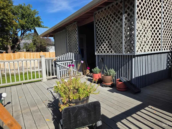 $305,000 | 710 Idaho Street, Kamiah, ID 83536