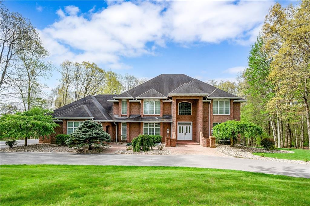 140 Cedar Ridge Butler, PA 16001 - Photo 1 of 41