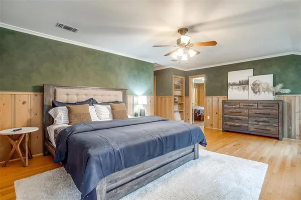 $535,000 | 1505 North Riverside Drive, Fort Worth, TX 76111