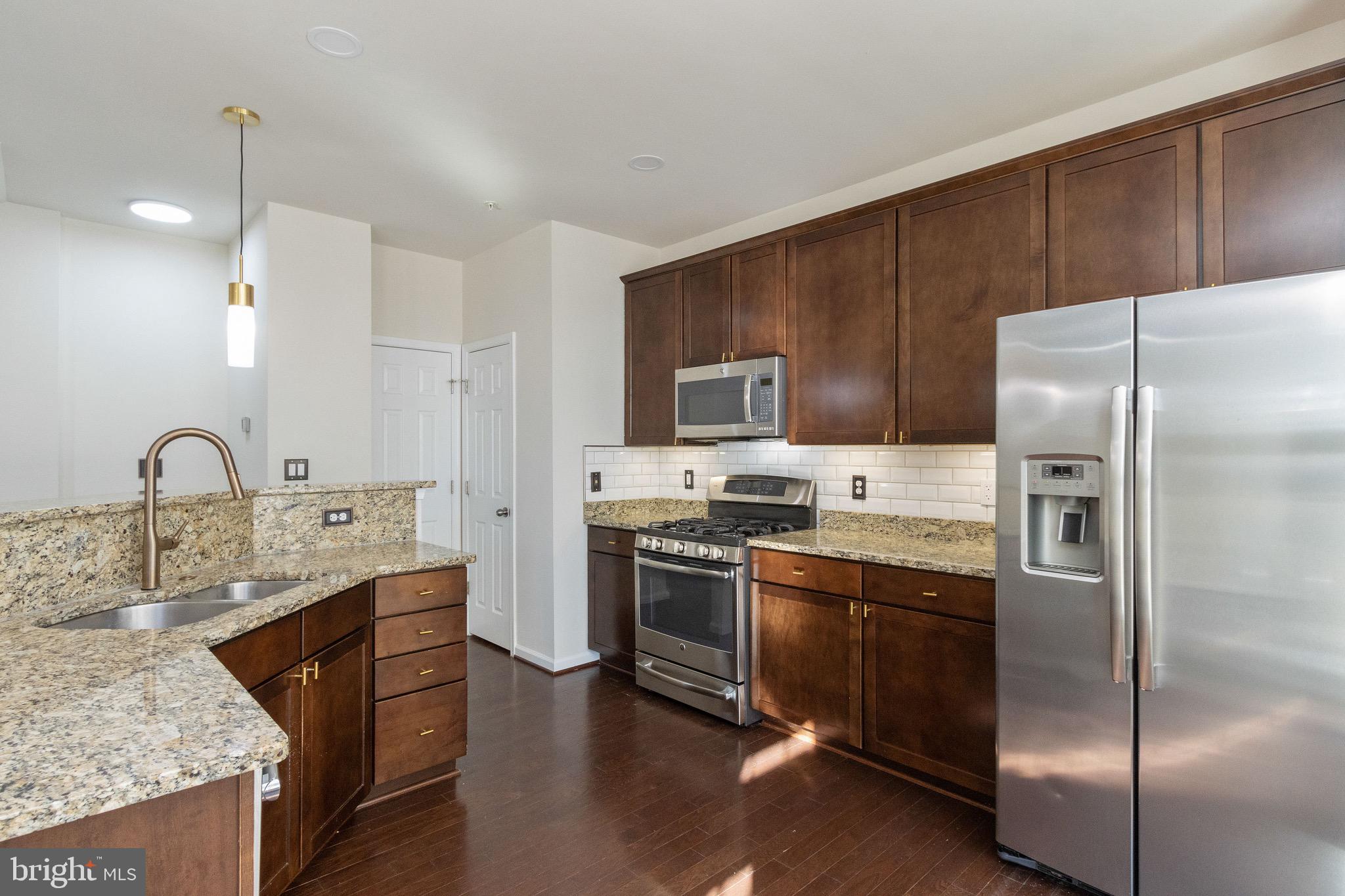 6192 Murray Terrace Frederick, MD 21703 - Photo 6 of 26