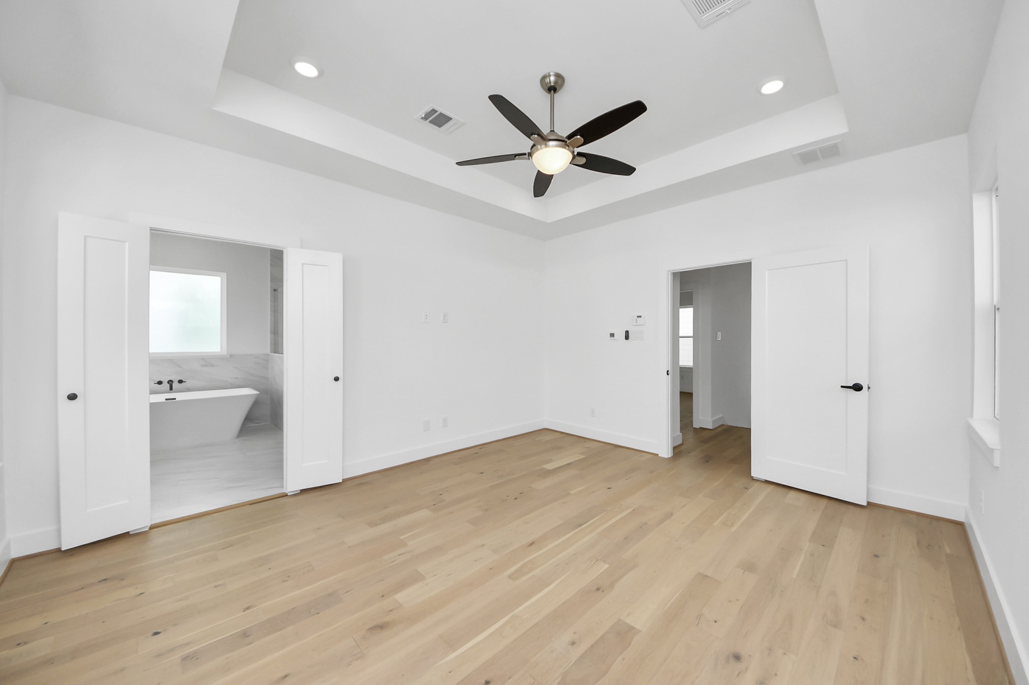 721 Marcella Street, Unit F Houston, TX 77091 - Photo 12 of 24