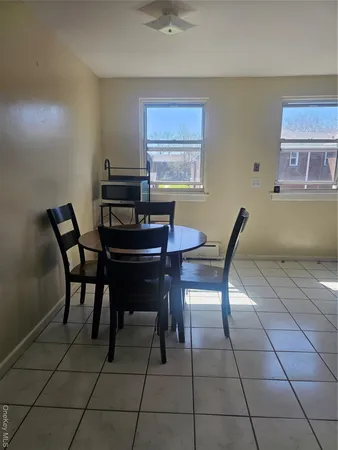 $2,200 | 76-37 Commonwealth Boulevard, Unit 2 | Glen Oaks
