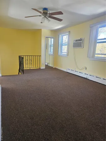 $2,200 | 76-37 Commonwealth Boulevard, Unit 2 | Glen Oaks