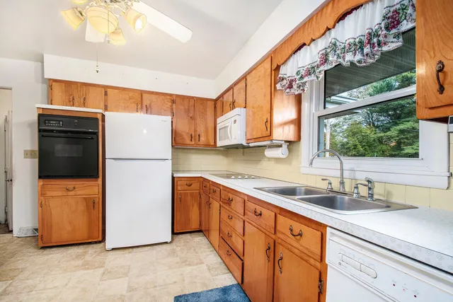 $264,000 | 570 Invicta Drive, Niles, MI 49120